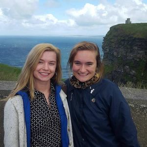 Meet your Posher, Abbey